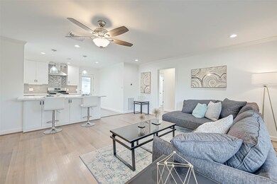 3002 Carlford Cir, Houston, TX 77018 - photo 7