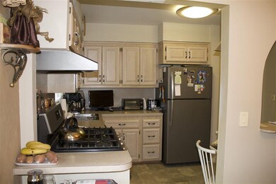 46 Linwood Ave, Elmwood Park, NJ 07407 - photo 4