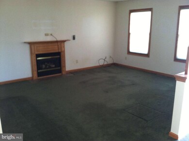 1574 Leafmore Rd, Chambersburg, PA 17202 - photo 2