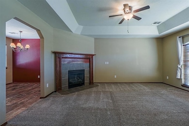 11857 NW 7th St, Yukon, OK 73099 - photo 6