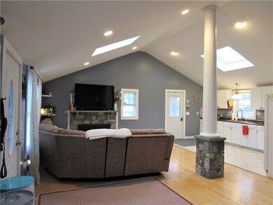 1813 W Shore Rd, Warwick, RI 02889 - photo 6