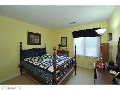 2nd Bedroom.