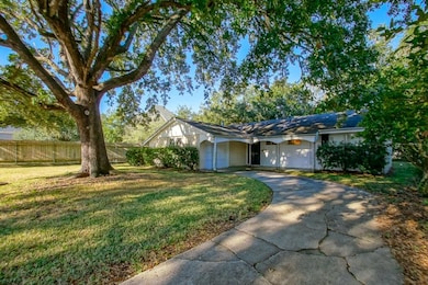 128 Phyllis Ct, River Ridge, LA 70123 - photo 3