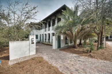 90 Pinecrest Exterior