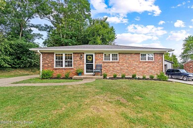 428 Mill Run Way, La Grange, KY 40031 - photo 2