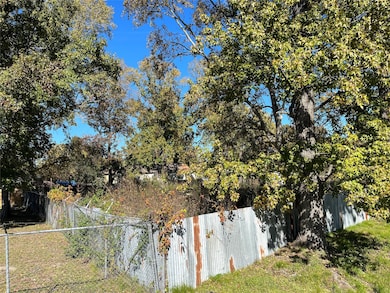 01 Knox St, Houston, TX 77088 - photo 6