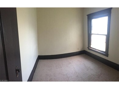 1520 2nd St SE unit 2, Canton, OH 44707 - photo 2