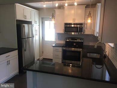 411 W Conestoga Rd unit 36, Devon, PA 19333 - photo 3