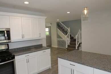 673 N Howard Ave, Elmhurst, IL 60126 - photo 6