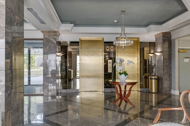 Lobby with crown molding