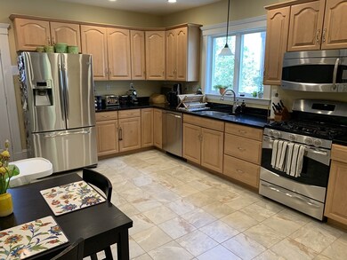 39 Electric Ave unit 1, Somerville, MA 02144 - photo 7