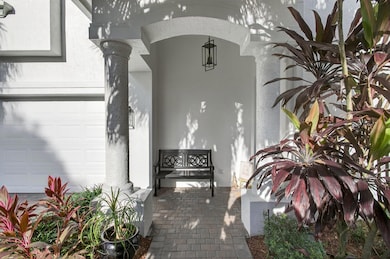 562 Tomahawk Ct, Palm Beach Gardens, FL 33410 - photo 4