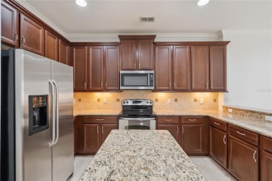 Kitchen - center island