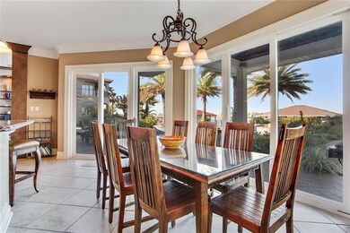 Eat-in area off the kitchen with spectacular views