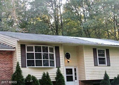 13215 Chestnut Dr, Bowie, MD 20720 - photo 2