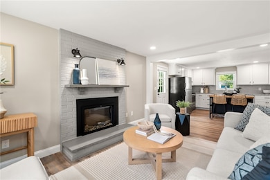 476 Green End Ave, Middletown, RI 02842 - photo 5