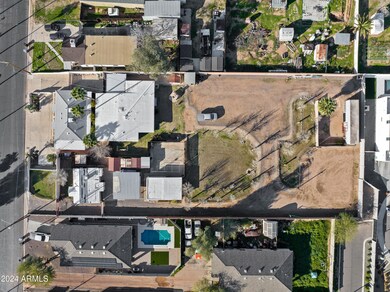 2533 N 27th St, Phoenix, AZ 85008 - photo 2