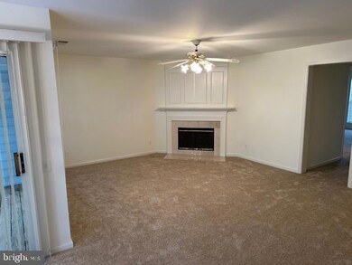 8230 Winstead Place unit 201, Manassas, VA 20109 - photo 6