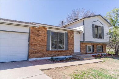 10932 Fairfax Ct, Thornton, CO 80233 - photo 3