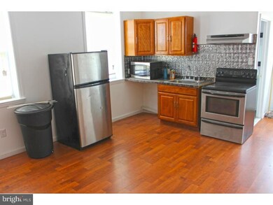 136 York St unit 2, Camden, NJ 08102 - photo 3