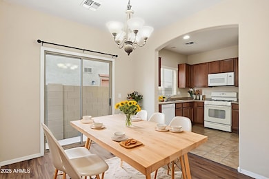 14241 W Port Royale Ln, Surprise, AZ 85379 - photo 2