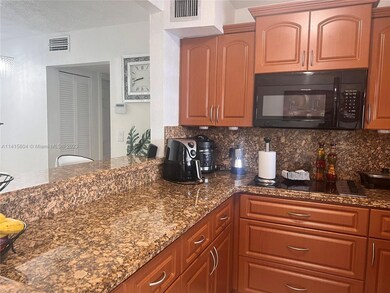 5738 W 26th Ave unit 5738, Hialeah, FL 33016 - photo 6