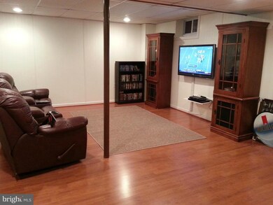 1486 Harwell Ave, Crofton, MD 21114 - photo 3