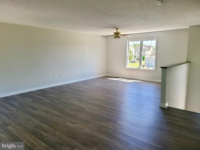 300 Wendover Dr, Bunker Hill, WV 25413 - photo 7