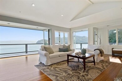 Your breathtaking view of Treasure Island