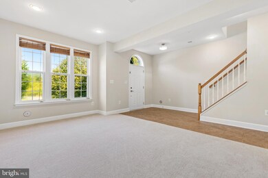 788 Raven Ave, Gaithersburg, MD 20877 - photo 3