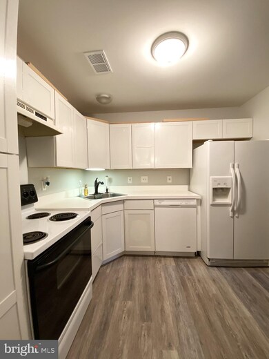 104 Timberlake Terrace unit 3, Stephens City, VA 22655 - photo 4