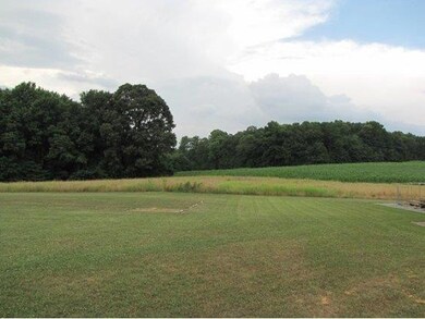 7439 Bethel South Fork Rd, Graham, NC 27253 - photo 4