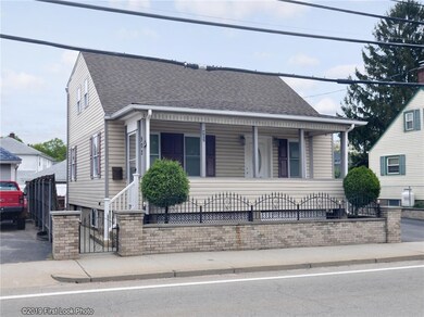 902 Main St, West Warwick, RI 02893 - photo 2