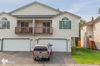 Exterior Front 2995-SMALL