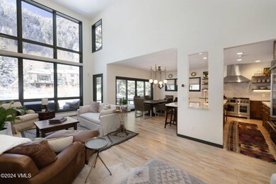 3984_bighorn_rd_a_living_b