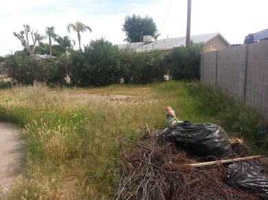 3833 N 81st Ave, Phoenix, AZ 85033 - photo 5