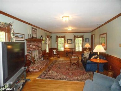 Den/Family/Great Room - Brick Fire Place for wood 