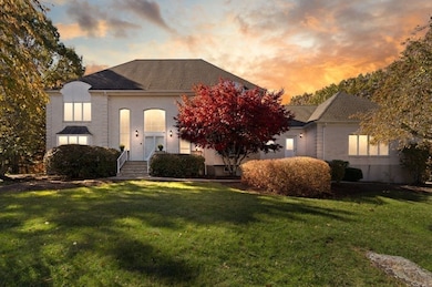 74 Eisenhower Dr, Sharon, MA 02067 - photo 4