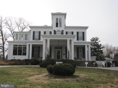 736 Edmondson Ave, Catonsville, MD 21228 - photo 2