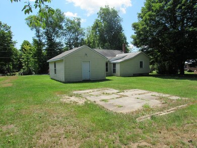 20 First St, Claremont, NH 03743 - photo 3