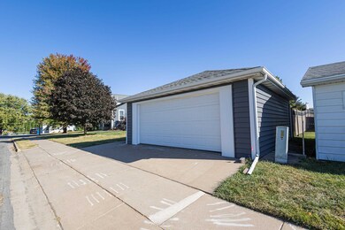 1505 W Fairplay St, Hazel Green, WI 53811 - photo 3