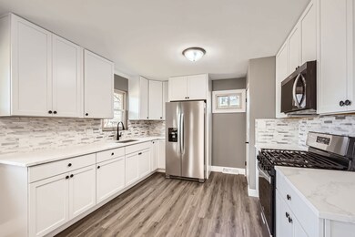 17823 Lorenz Ave, Lansing, IL 60438 - photo 7