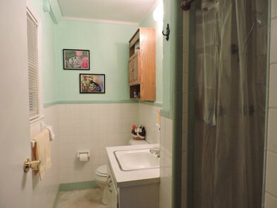 206 Magnolia Dr, Adel, GA 31620 - photo 6