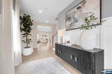 4 Trotter Way, Oakland, NJ 07436 - photo 3