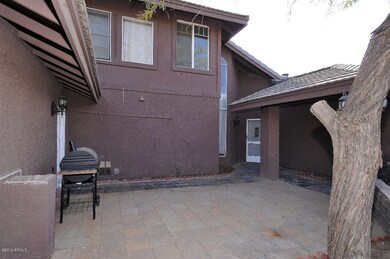 003_Courtyard