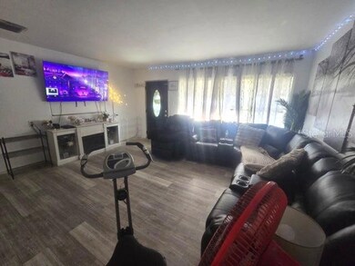 2575 Cr 422, Lake Panasoffkee, FL 33538 - photo 5