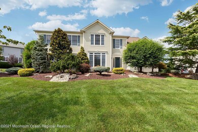 9 Crape Myrtle Dr, Holmdel, NJ 07733 - photo 2