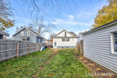 238 W 24th St, Holland, MI 49423 - photo 7