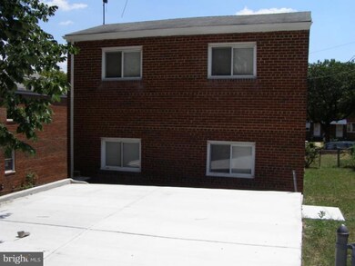 328 Oglethorpe St NE, Washington, DC 20011 - photo 2