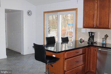 2121 Carriage Ln, Atco, NJ 08004 - photo 5